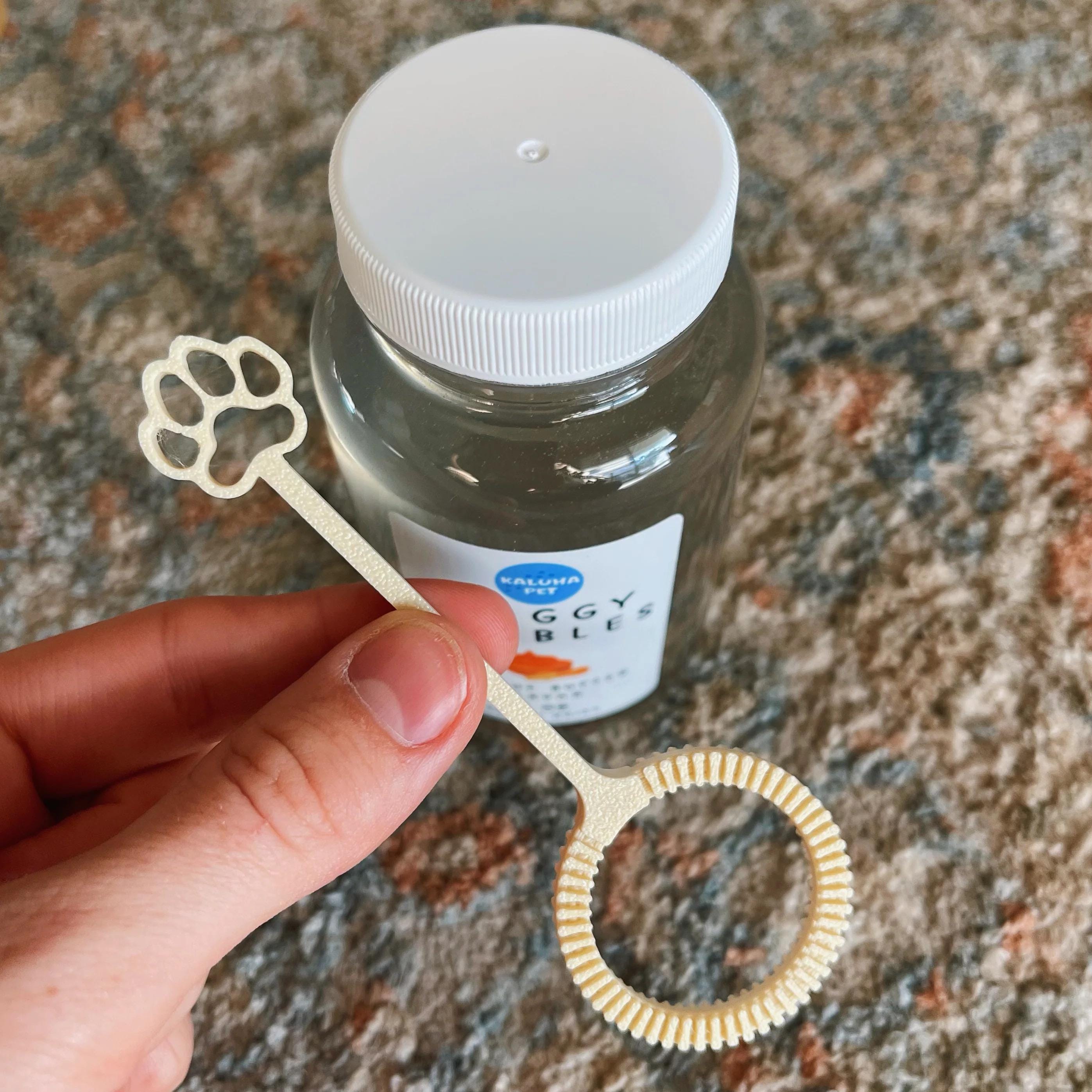 Dog Bubbles Scented & Flavored for Pets | Non-Toxic Solution, 4 Ounce and 8 Ounce